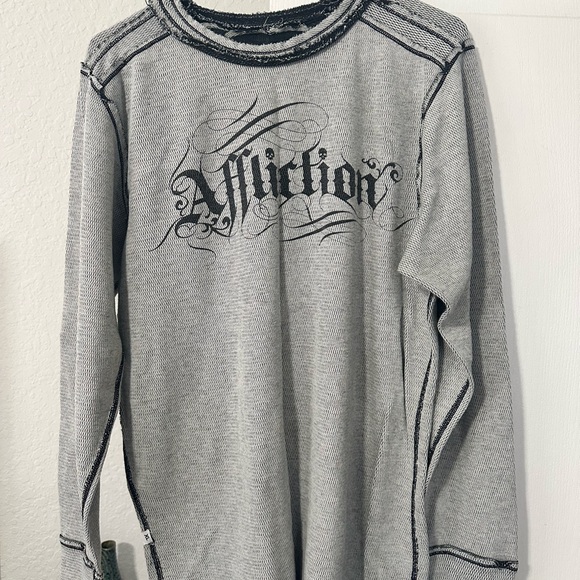 Affliction long sleeve shirt ( reversible) - Picture 3 of 3